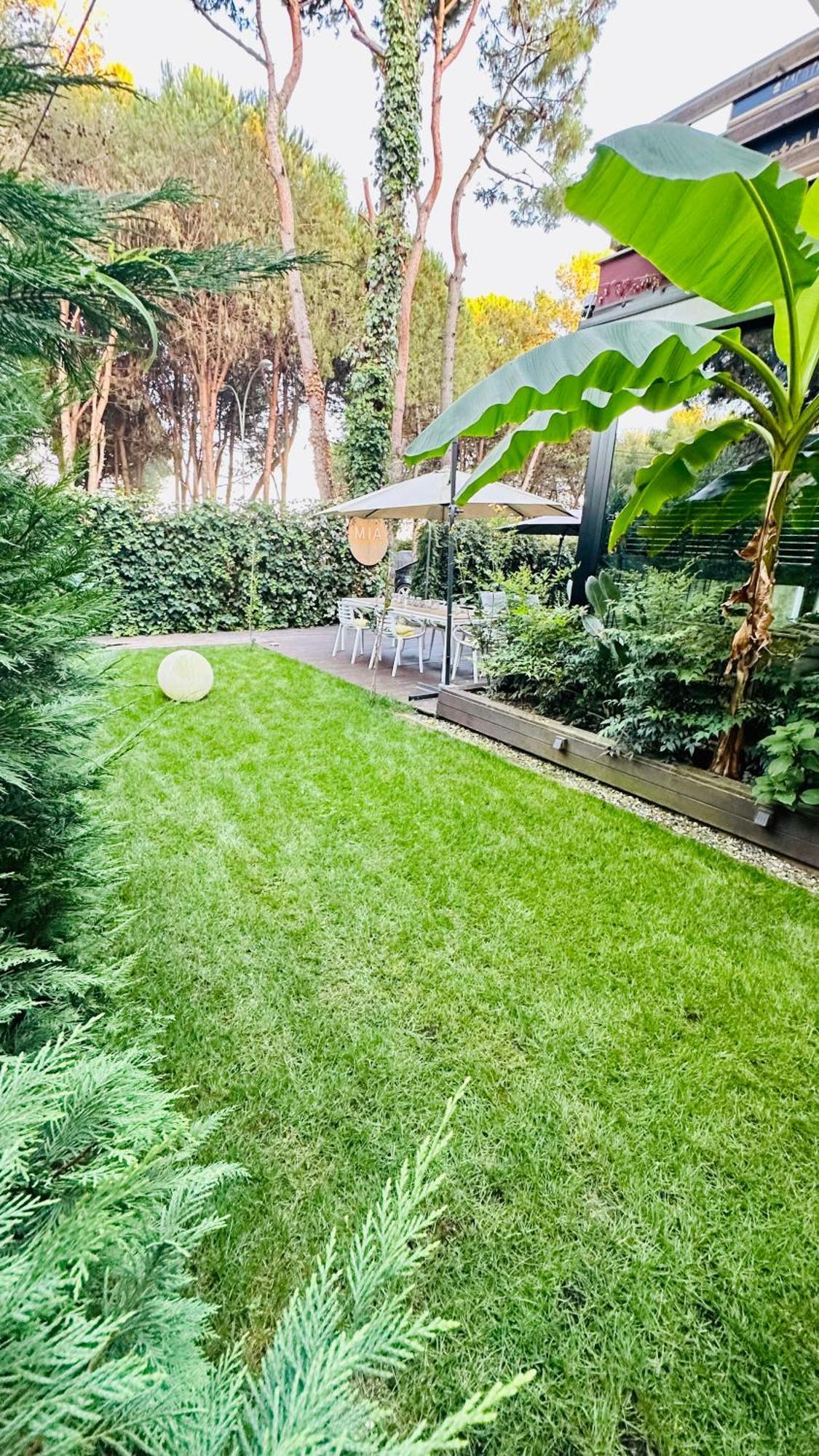 Deluxe Garden At Marea