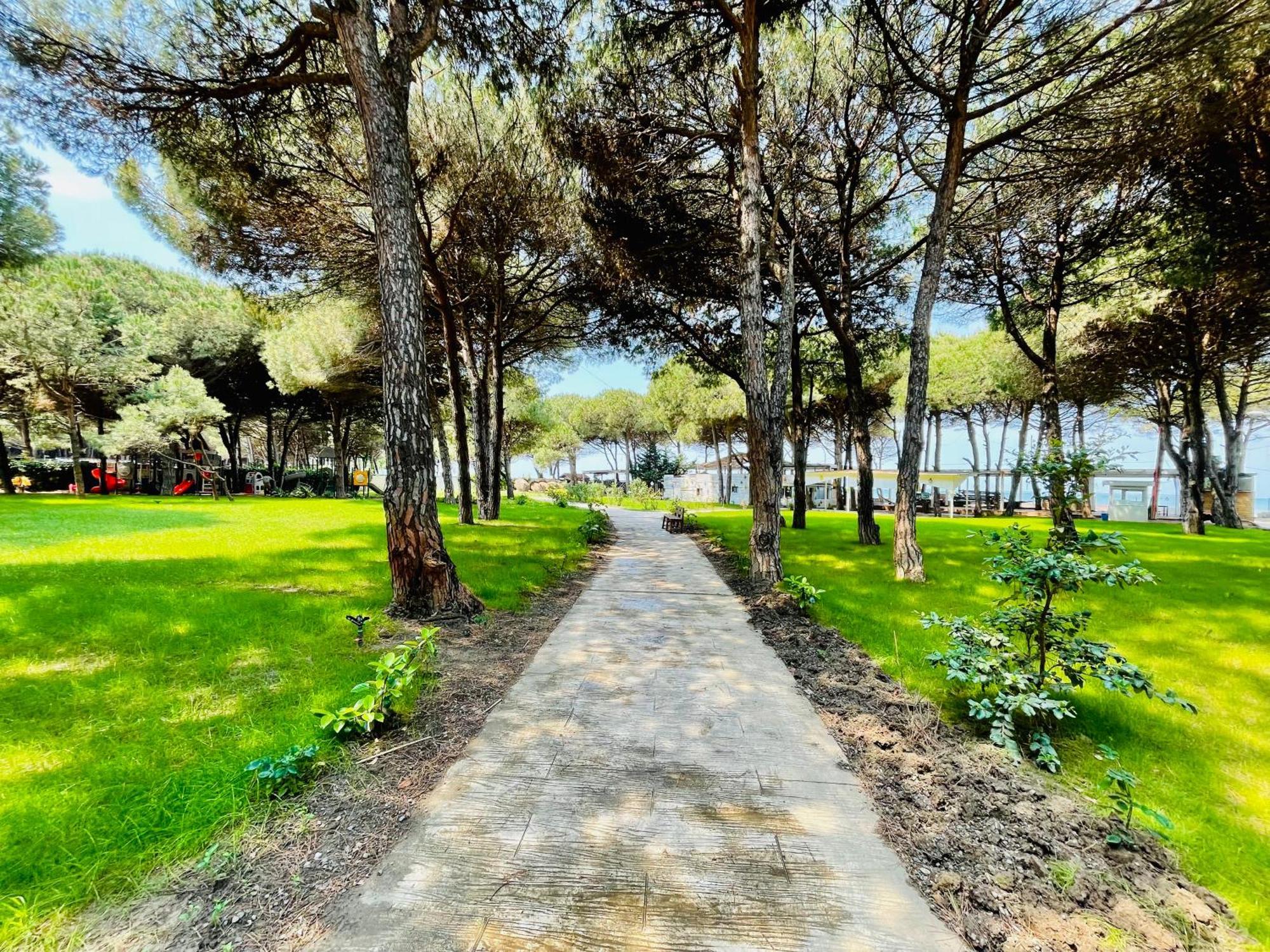 Апартаменты Deluxe Garden At Marea