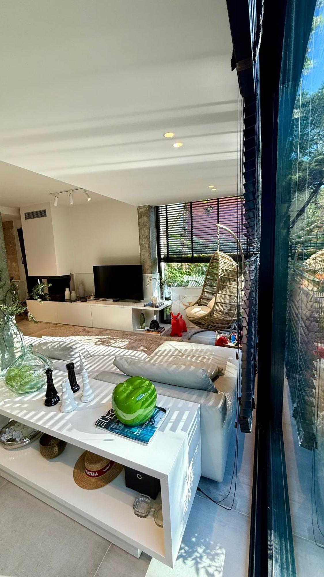 Deluxe Garden At Marea
